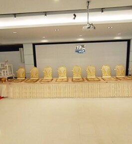 เช่าโต๊ะหมู่ อาสนะ เวทีสงฆ์